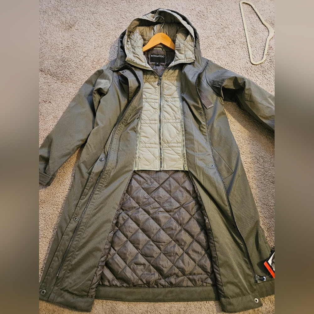 NEW! Bernardo Green Modern Utility Raincoat With Removable Bib Size XL - Picture 11 of 16